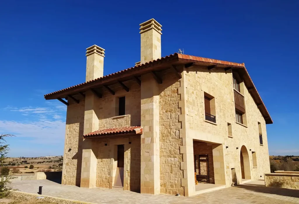 Equipo de Contacto Construcciones Roberto trabajando en un proyecto de construcción